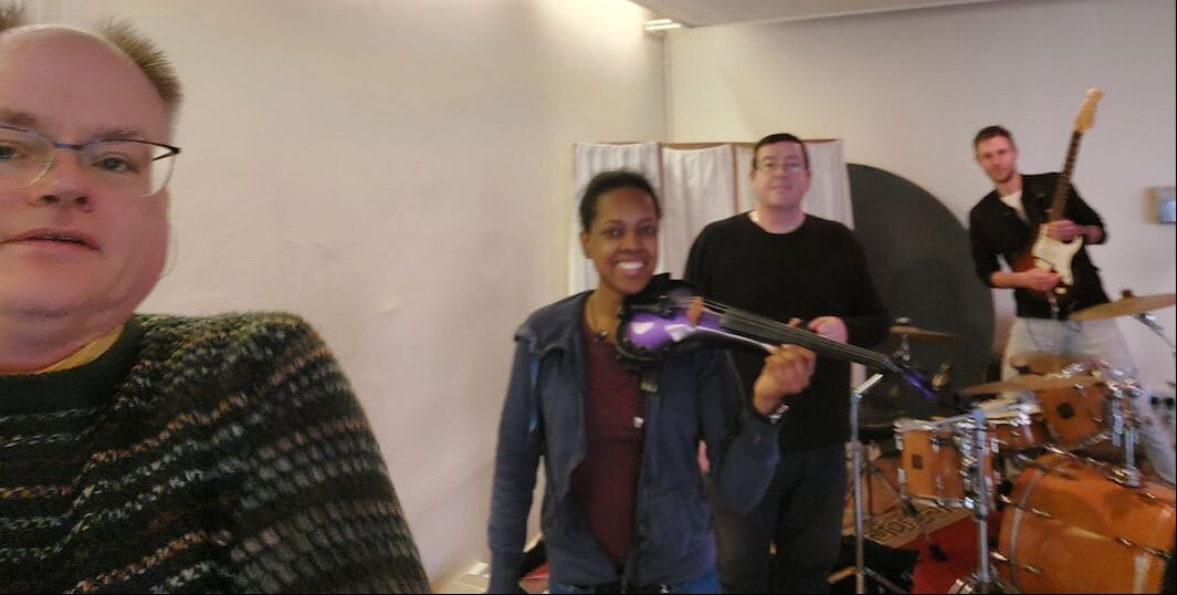 Full celtic fusion band rehearsal in Lincoln, Lincolnshire UK Serena Smith and Friends